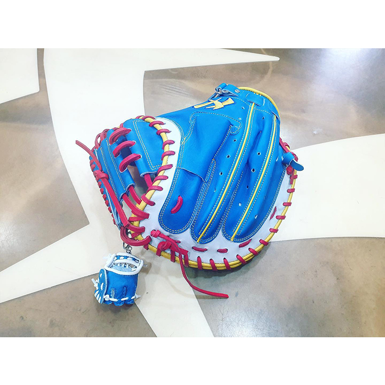 Glove4.jpg