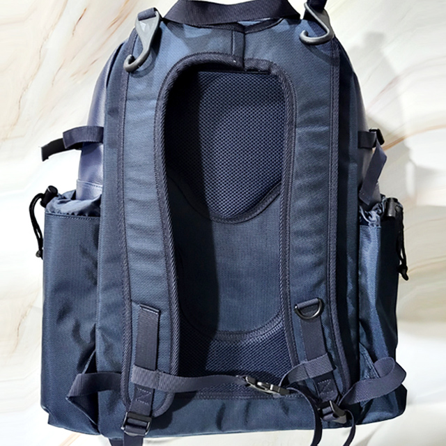 backpack-bist51-03.jpg